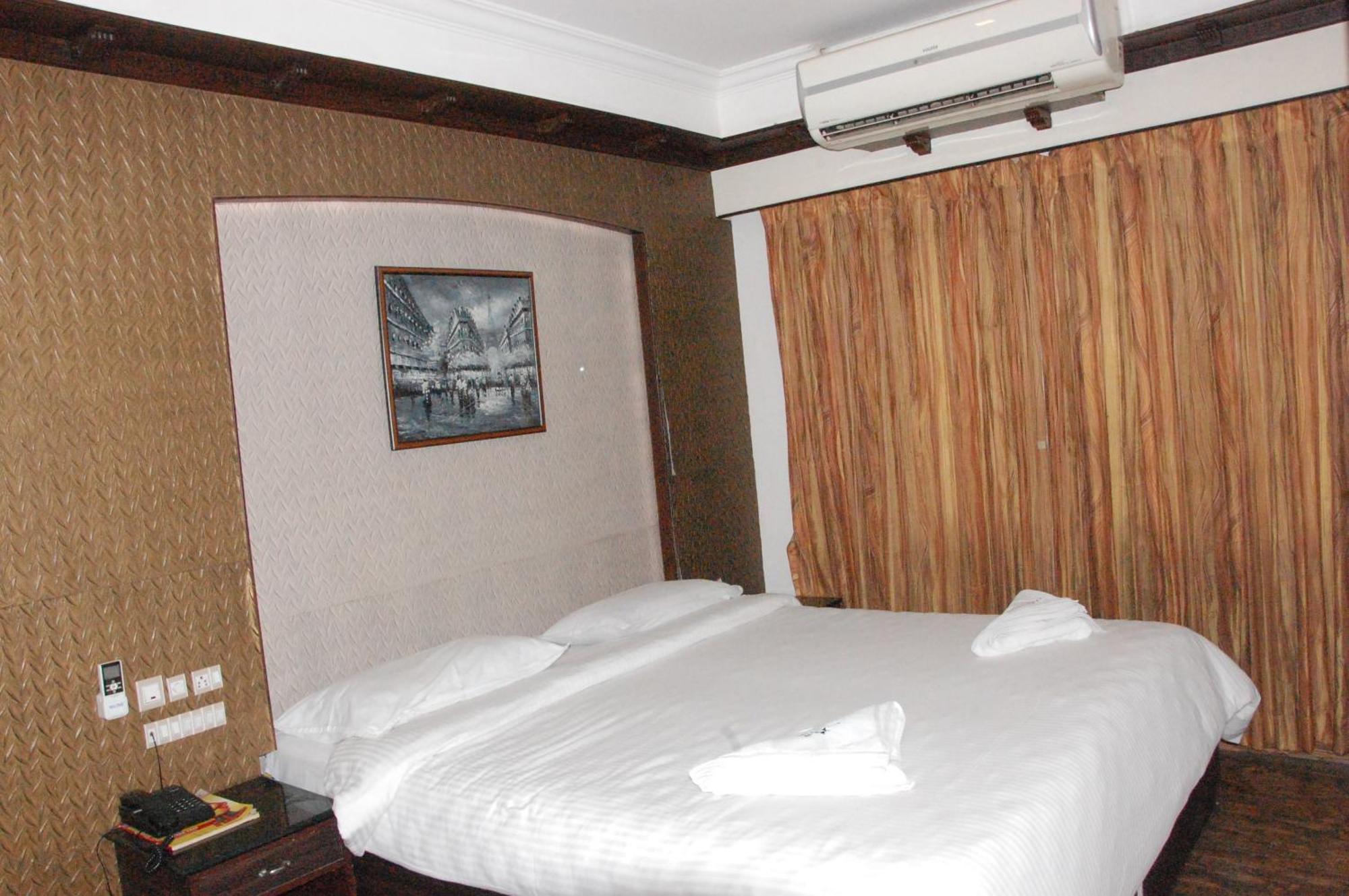 Hotel Blue Star Coimbatore Eksteriør billede